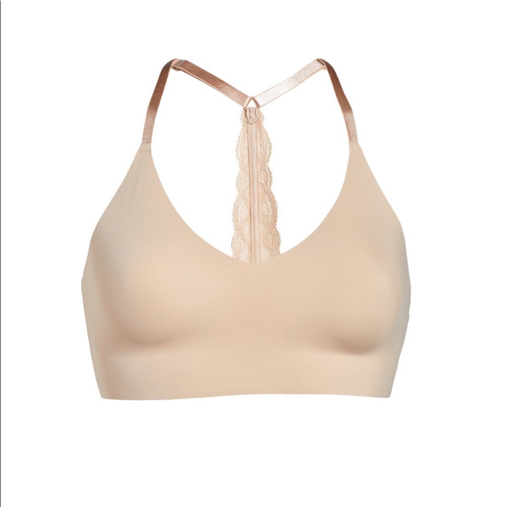 True & Co true body triangle lace racerback bralette